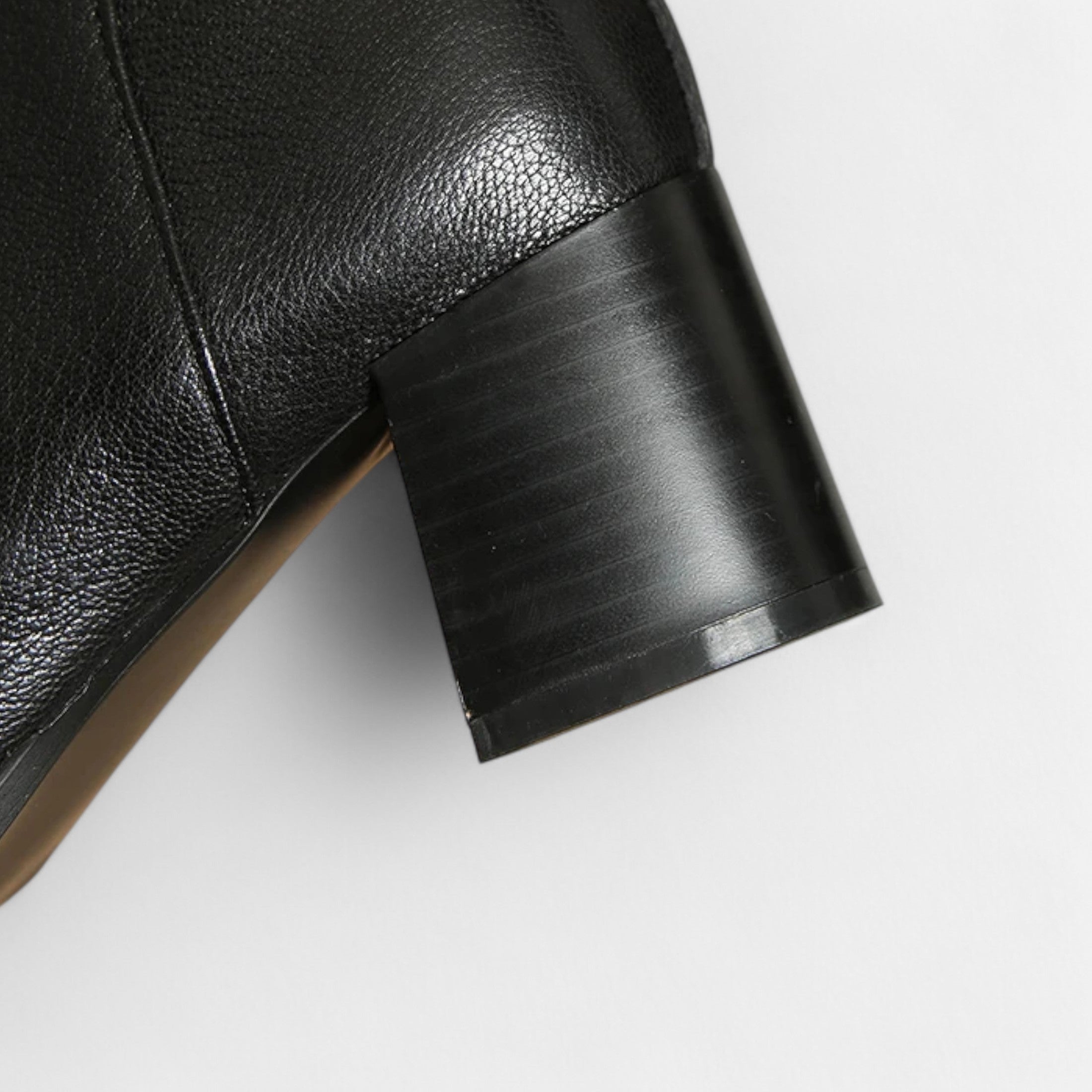 Women's Polished Leather Chelsea Boots