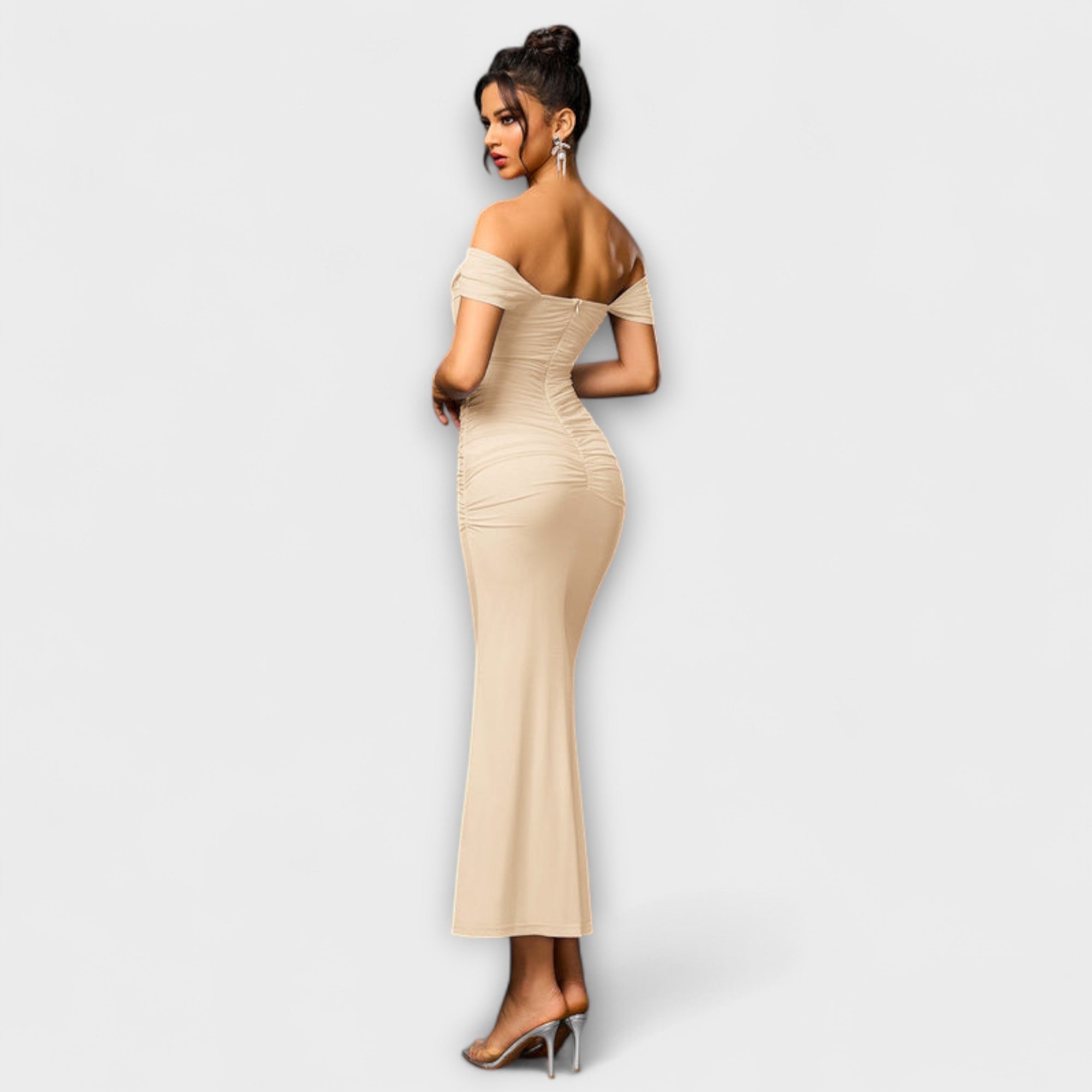 Women's Ruched Off-Shoulder Bodycon Dress
