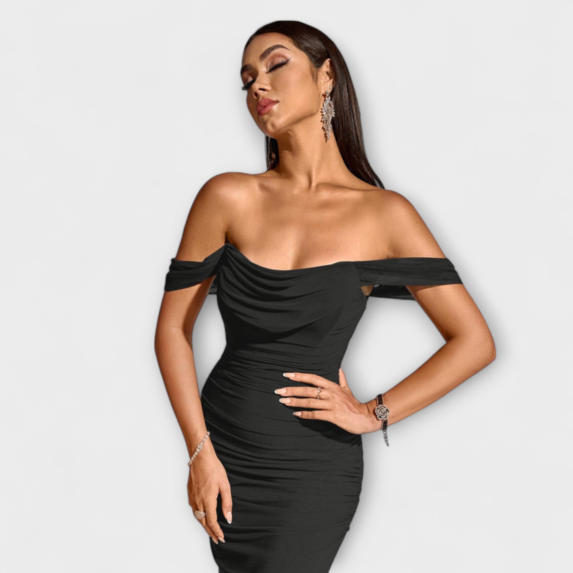 Women's Ruched Off-Shoulder Bodycon Dress